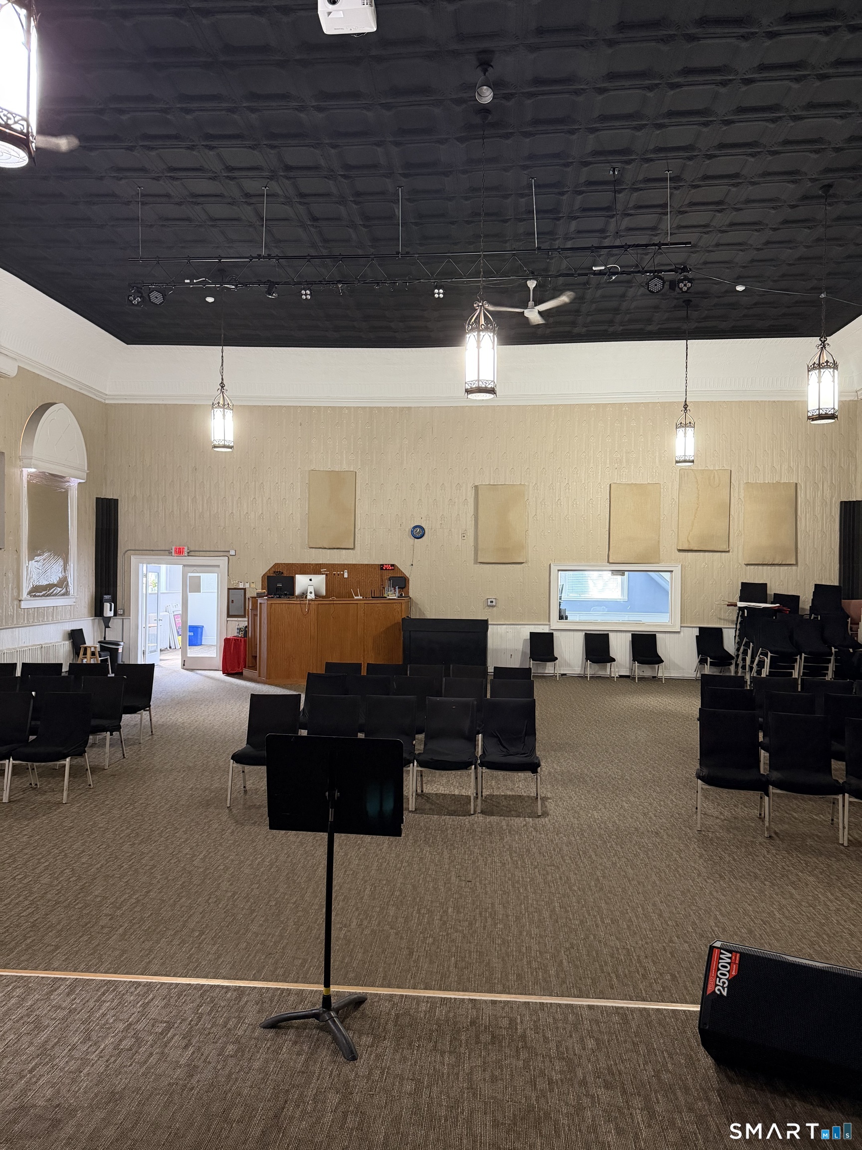 236 Montauk Avenue New London CT 06320