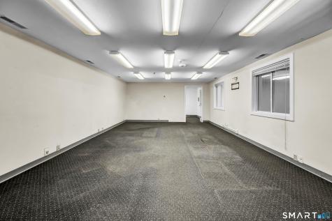50 South End Plaza New Milford CT 06776