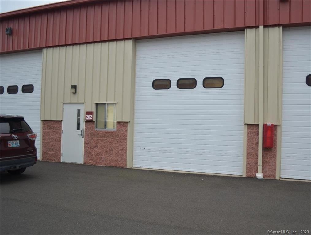 200 Old County Circle Windsor Locks CT 06096