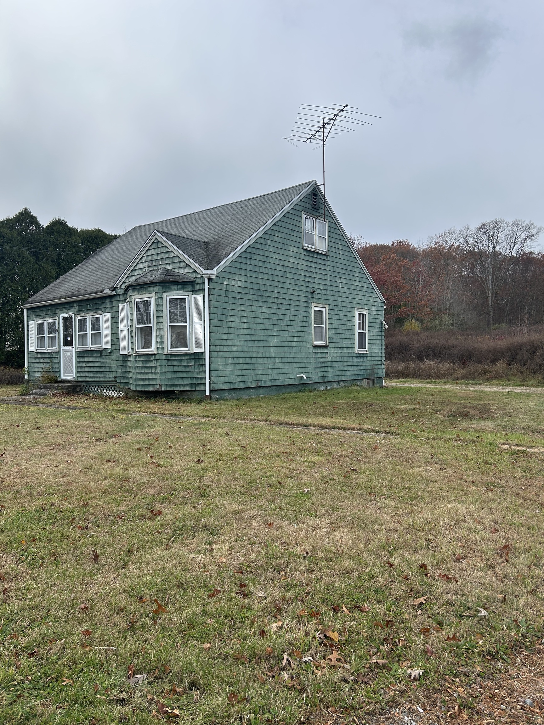 715 Main Street Monroe CT 06468