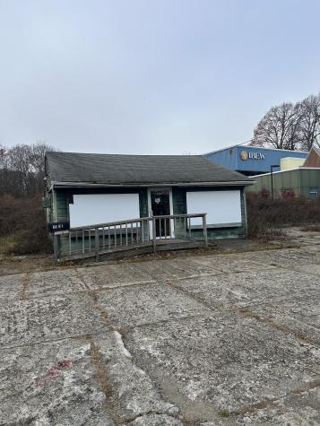 715 Main Street Monroe CT 06468