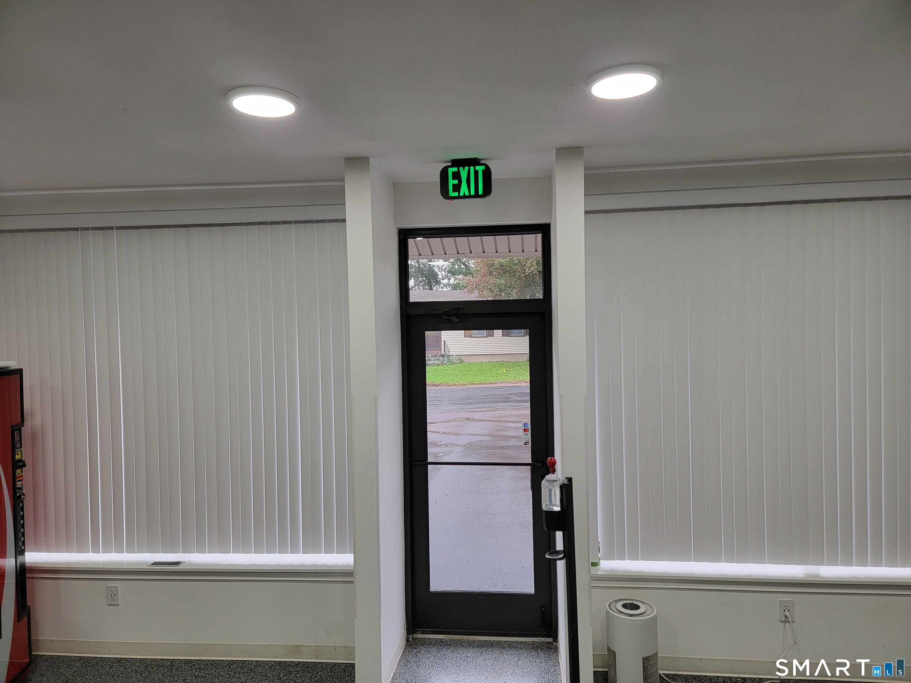 37 Windermere Avenue Ellington CT 06029