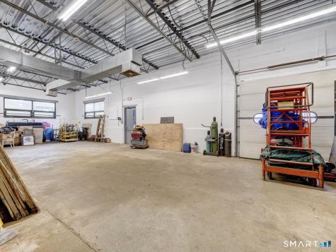 74 East Dudley Town Road Bloomfield CT 06002