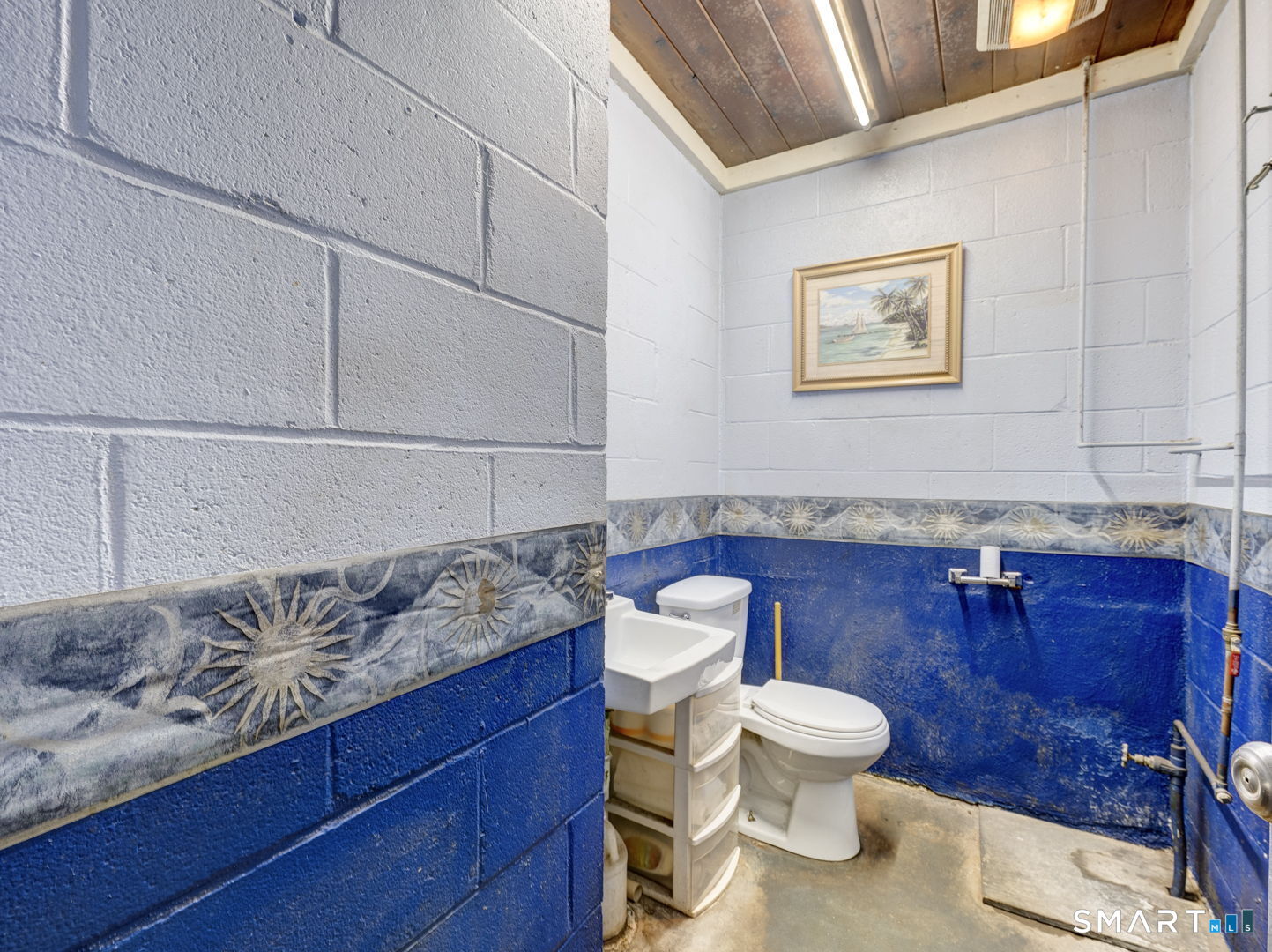 74 East Dudley Town Road Bloomfield CT 06002