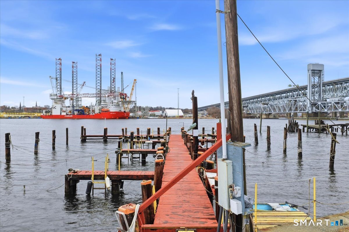 53 Thames Street Groton CT 06340