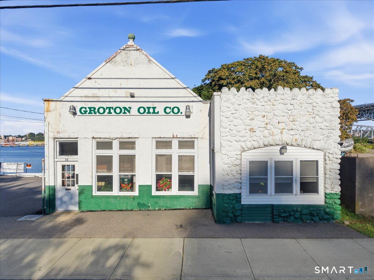 53 Thames Street Groton CT 06340