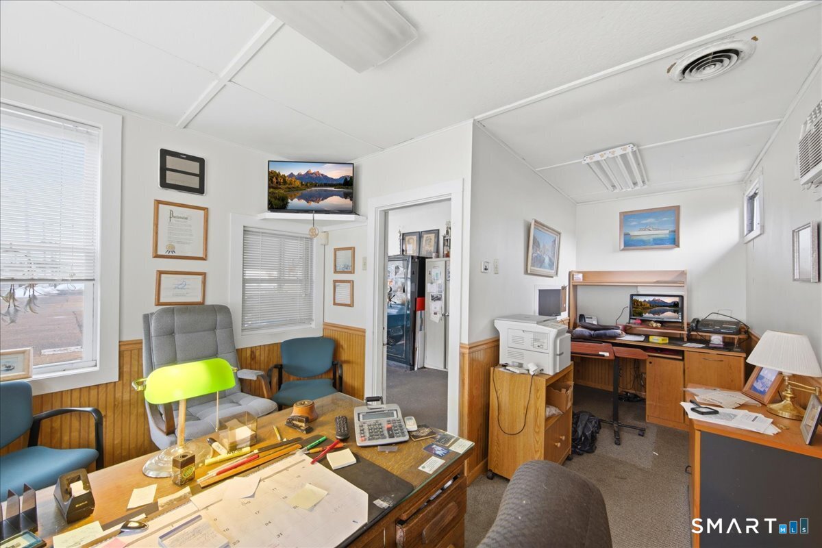 53 Thames Street Groton CT 06340