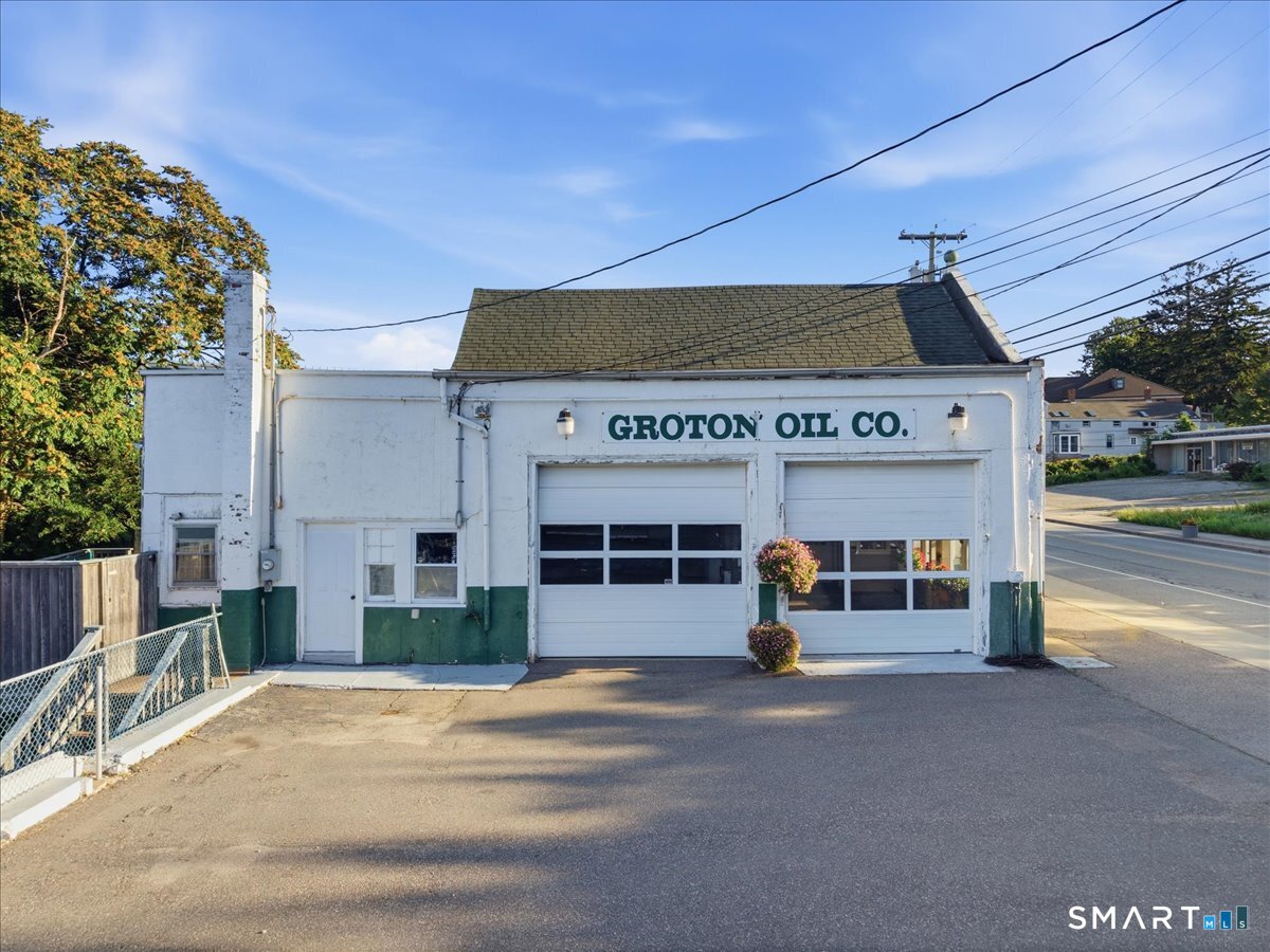 53 Thames Street Groton CT 06340
