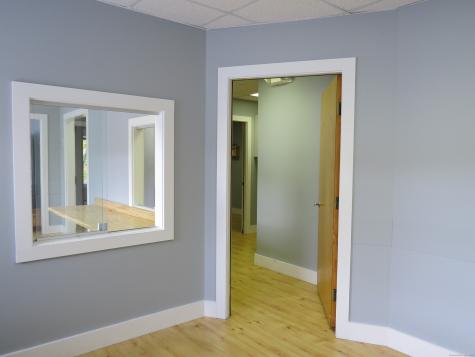 27 North Main Street Kent CT 06757