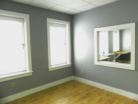 27 North Main Street Kent CT 06757