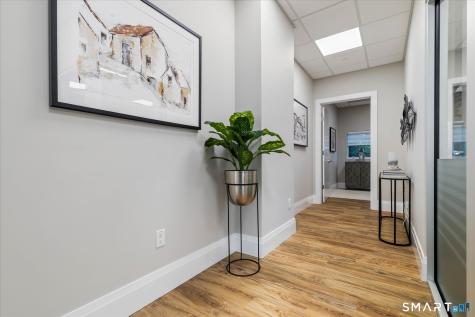 159 Boston Post Road East Lyme CT 06333