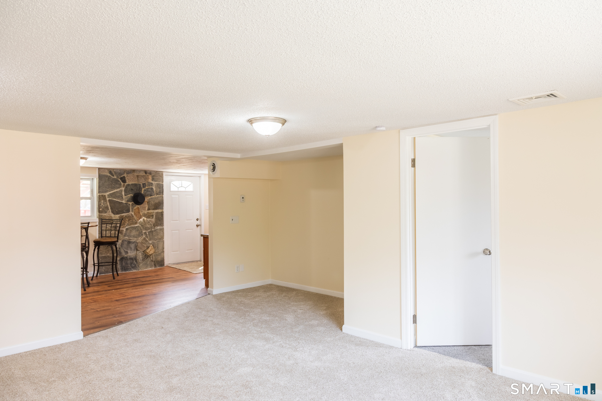 394 Mashamoquet Road Pomfret CT 06259