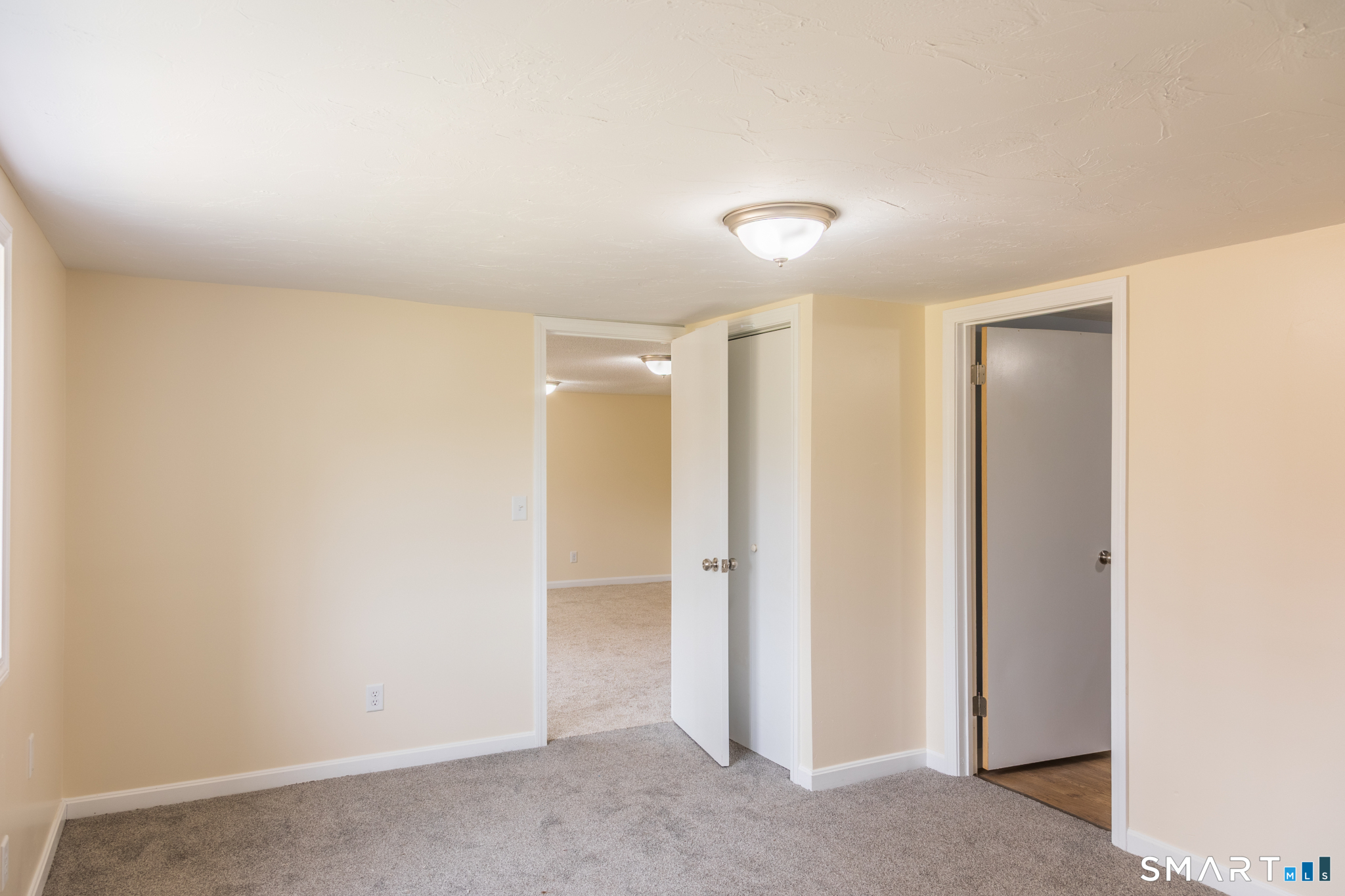 394 Mashamoquet Road Pomfret CT 06259
