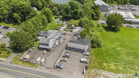 802 Main Street Monroe CT 06468