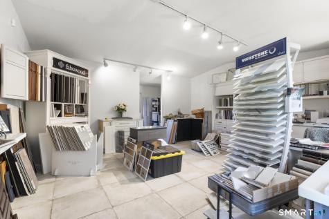 802 Main Street Monroe CT 06468