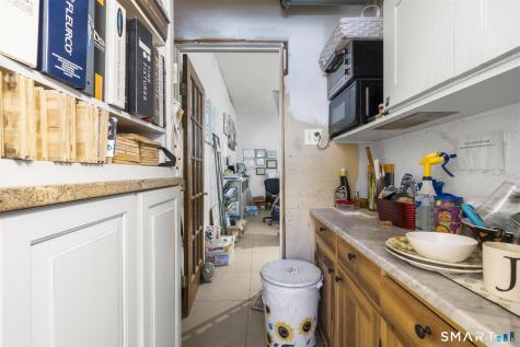 802 Main Street Monroe CT 06468
