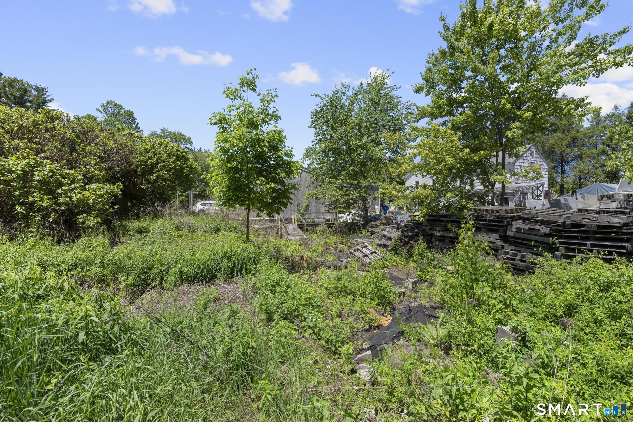 802 Main Street Monroe CT 06468