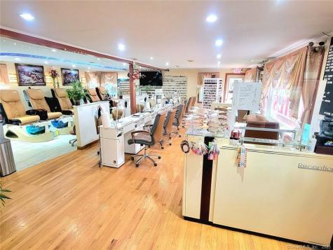 635 Talcottville Road Vernon CT 06066