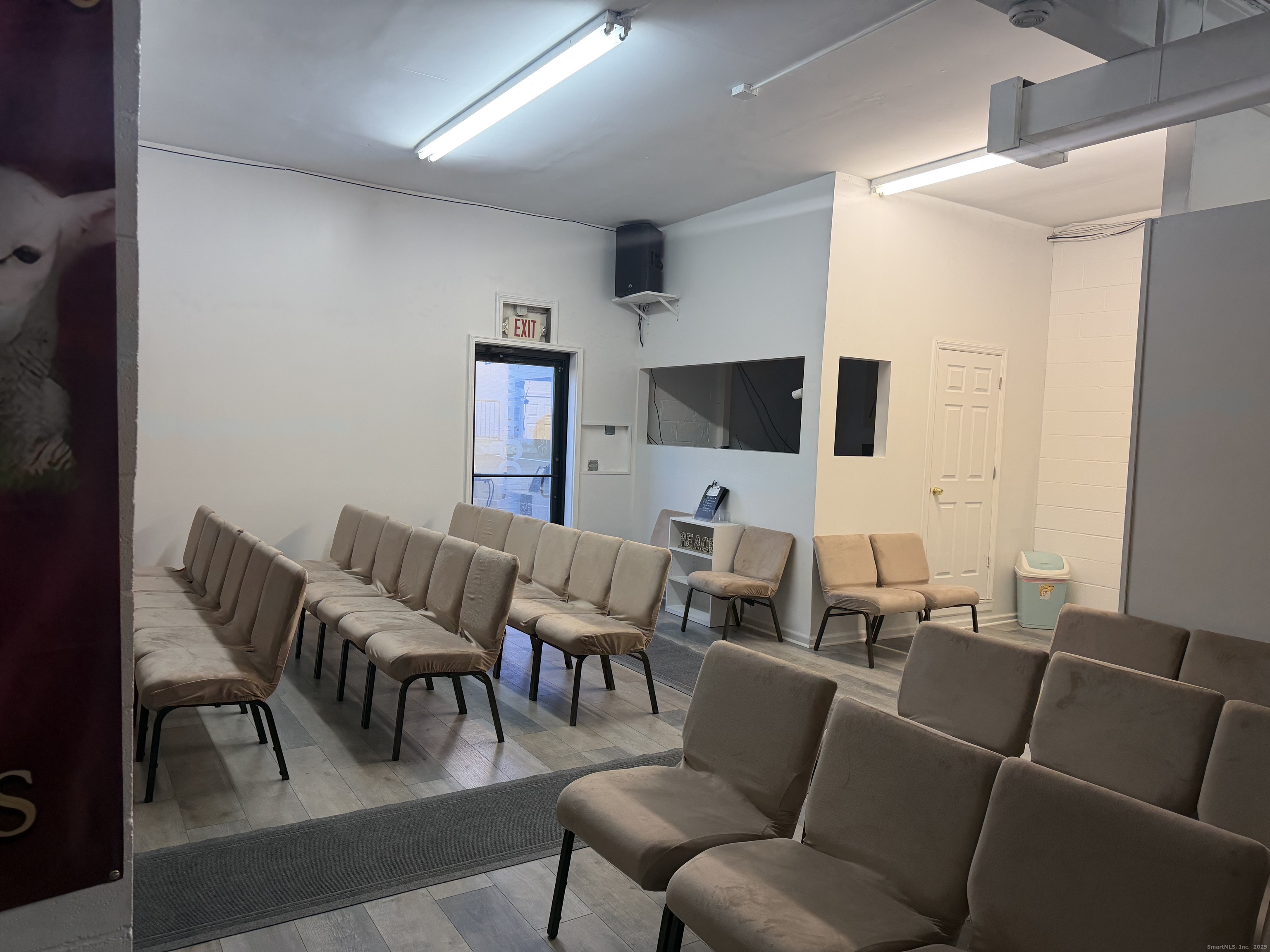 553-557 Center Street Extension Bridgeport CT 06604