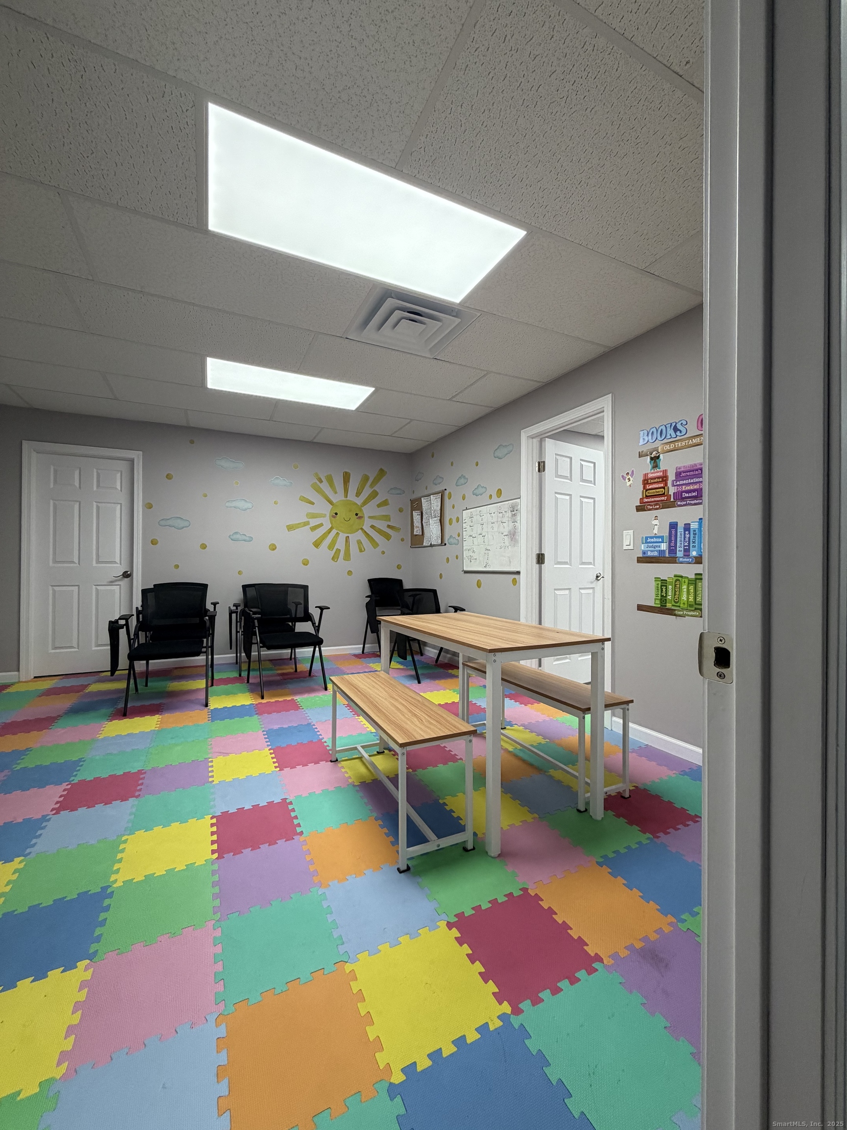 553-557 Center Street Extension Bridgeport CT 06604