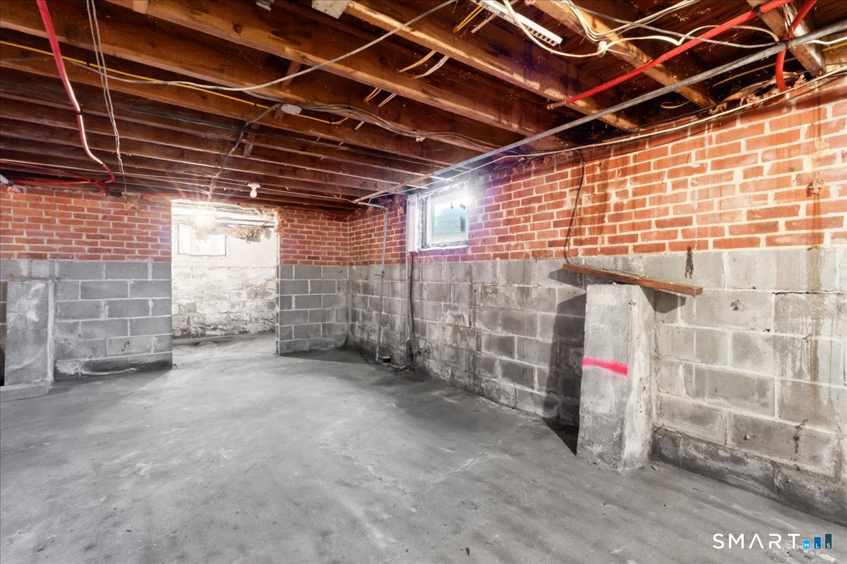 143 Bridge Street East Windsor CT 06088