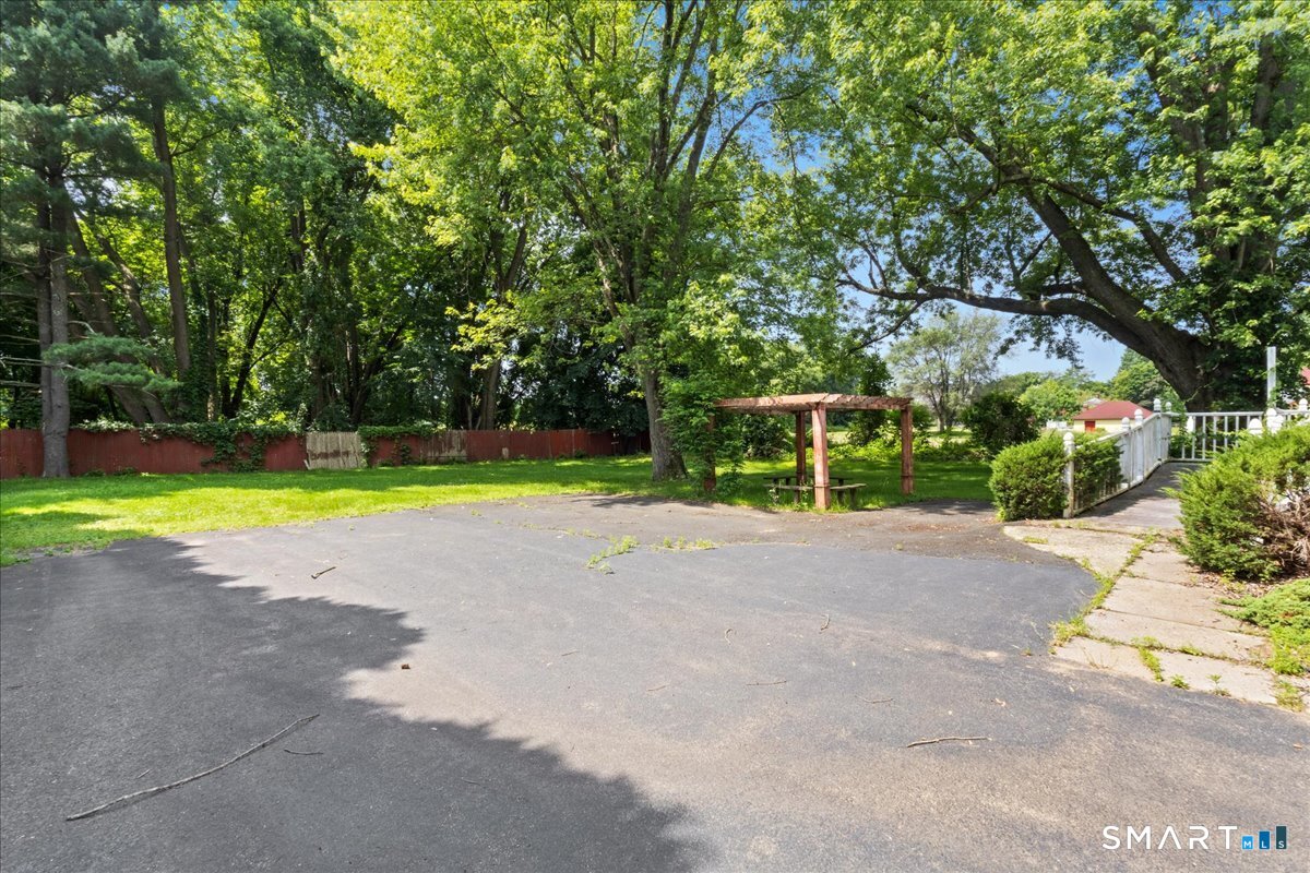 143 Bridge Street East Windsor CT 06088
