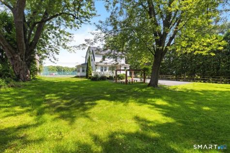 143 Bridge Street East Windsor CT 06088