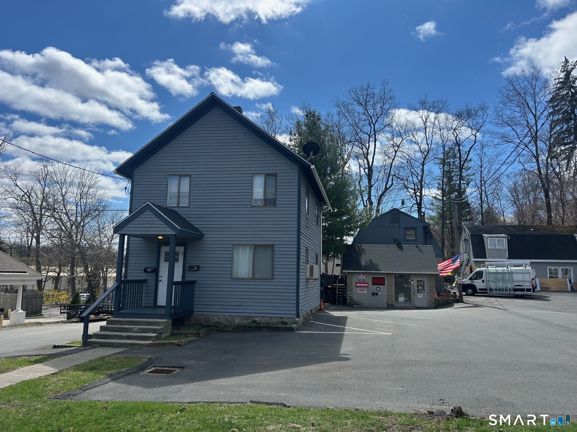 12 Danbury Road Ridgefield CT 06877