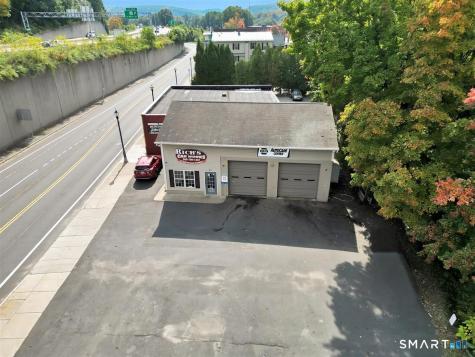27 South Main Street Naugatuck CT 06770