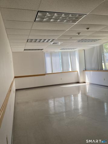 2 Shaws Cove New London CT 06320