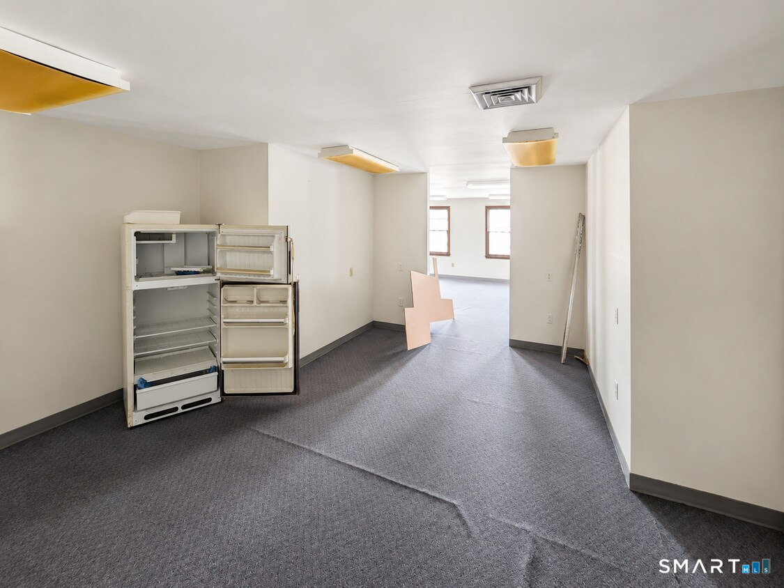 880 Boston Post Road Old Saybrook CT 06475