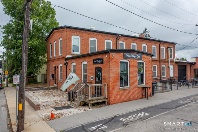 113 School Street Killingly CT 06239