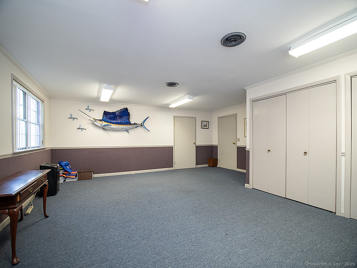 27 Lucy Street Woodbridge CT 06525