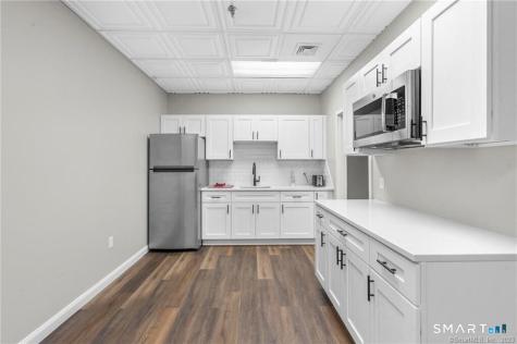423 Main Street Middletown CT 06457