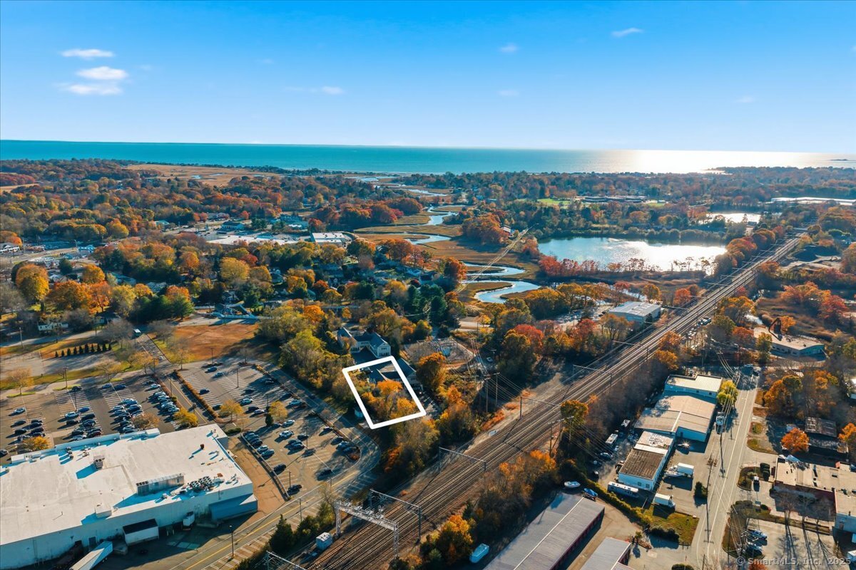 123 Elm Street Old Saybrook CT 06475