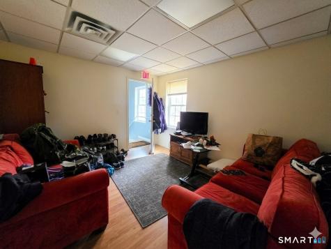 737 Newfield Street Middletown CT 06457