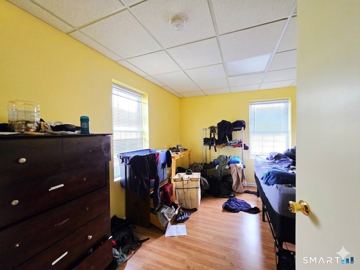 737 Newfield Street Middletown CT 06457