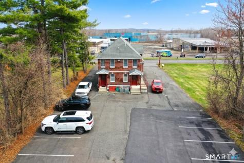 737 Newfield Street Middletown CT 06457