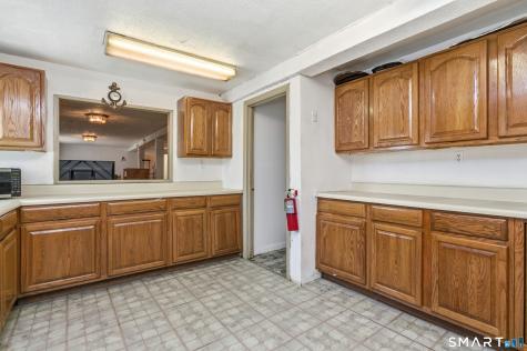 185 Bishop Street Waterbury CT 06704