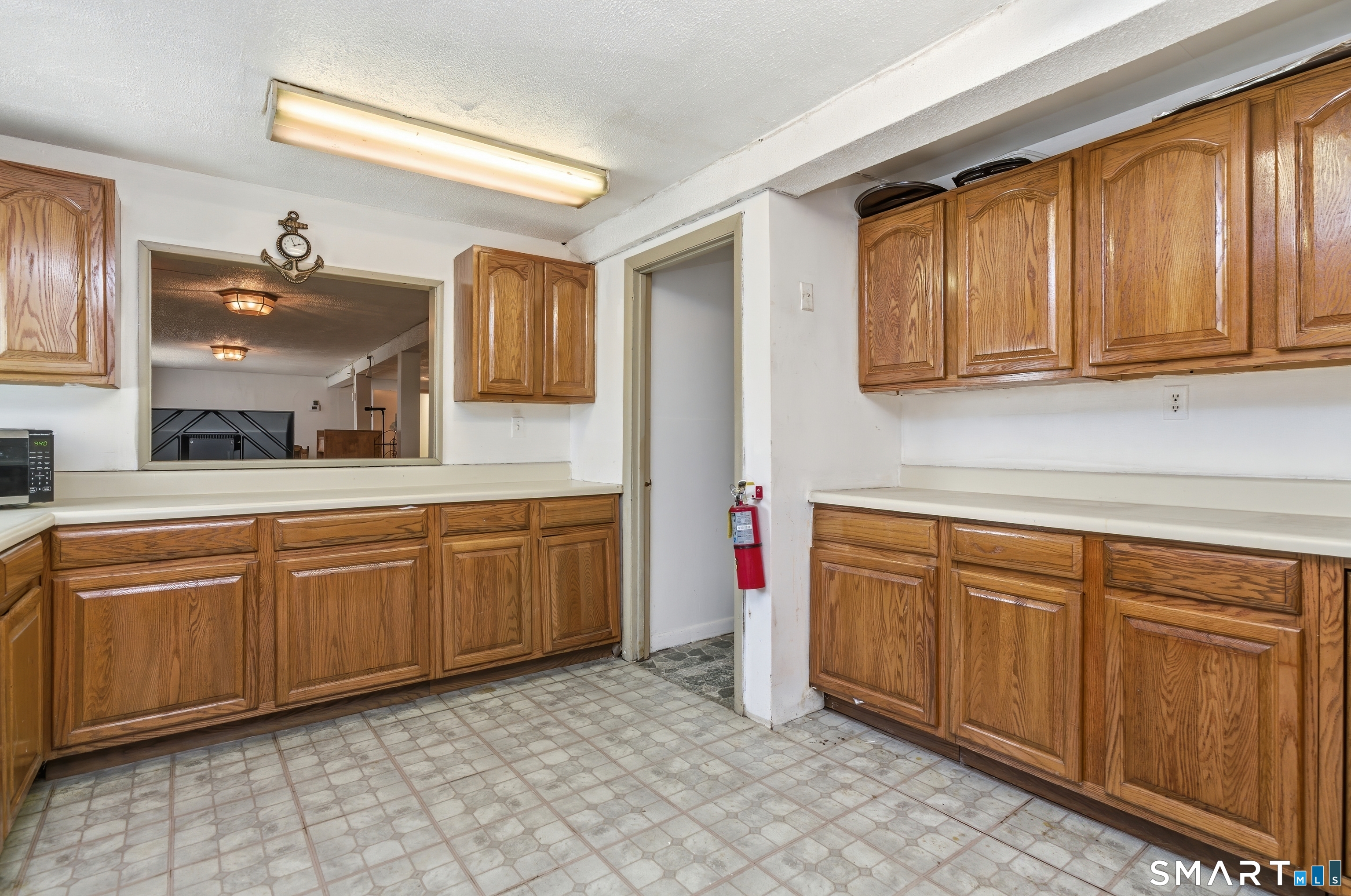 185 Bishop Street Waterbury CT 06704