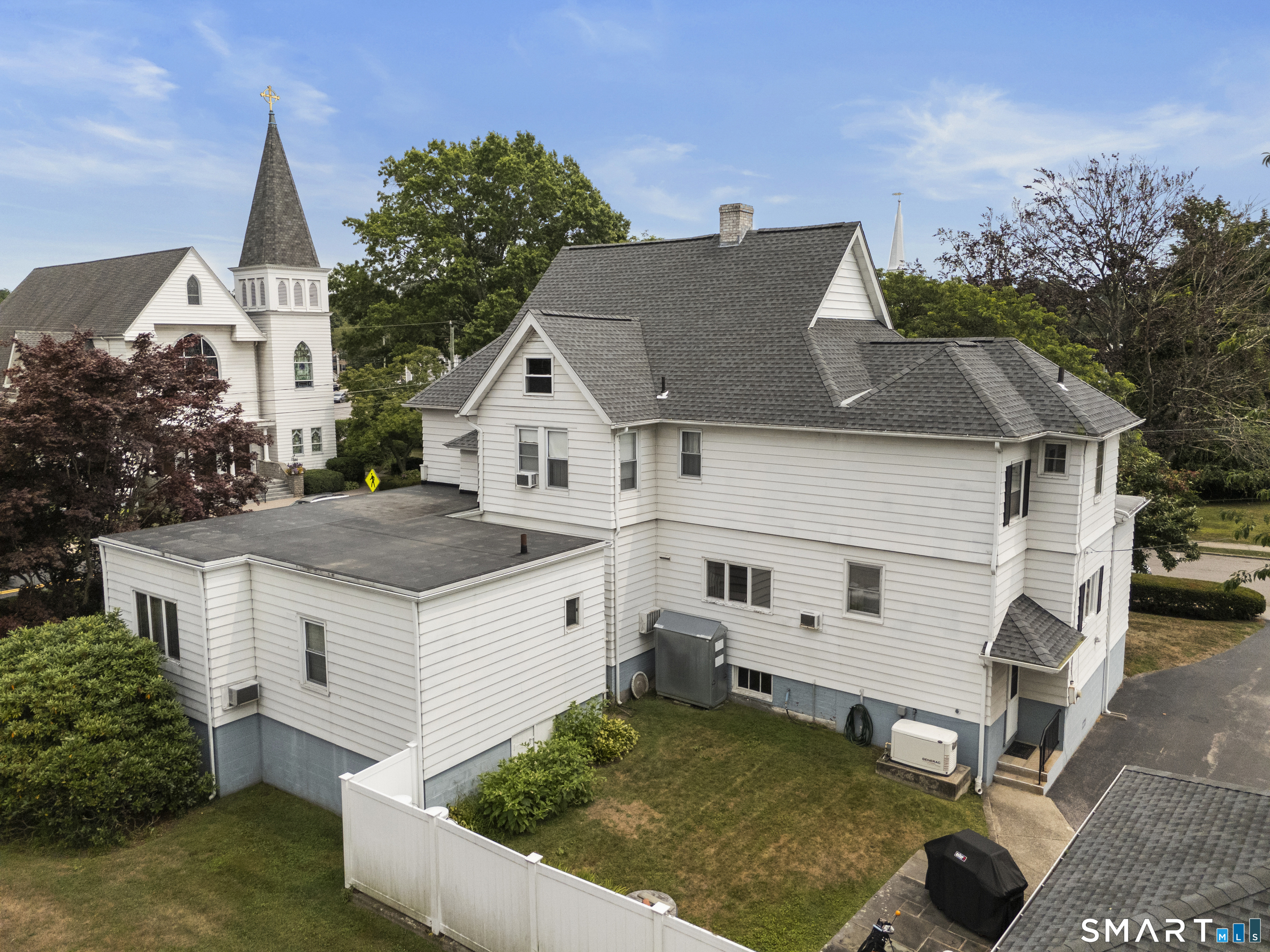 32 East Main Street Stonington CT 06355