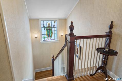 32 East Main Street Stonington CT 06355