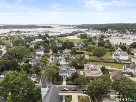 32 East Main Street Stonington CT 06355