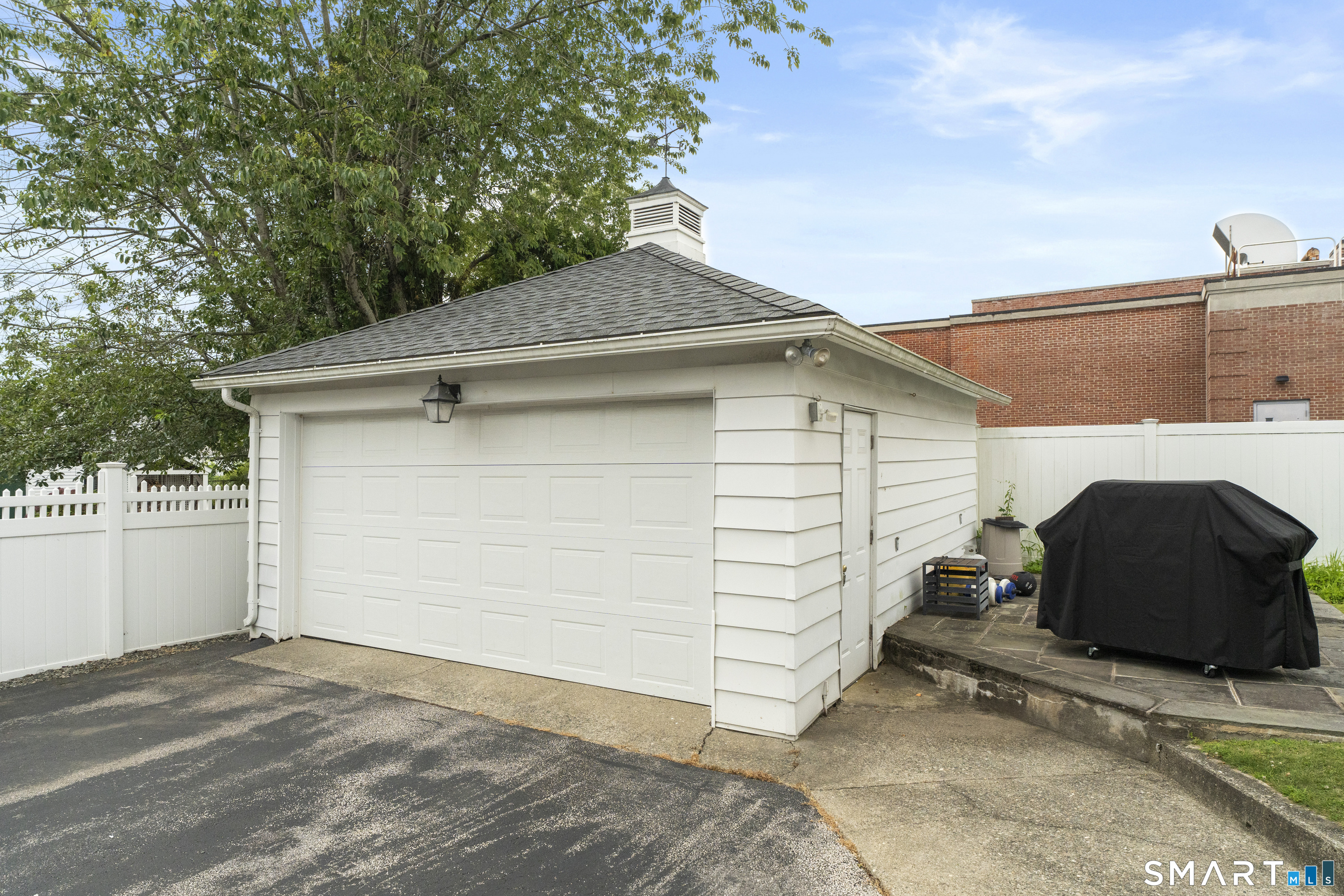 32 East Main Street Stonington CT 06355