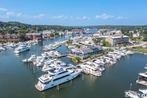 32 East Main Street Stonington CT 06355