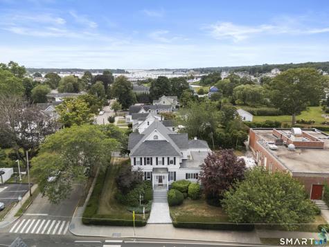 32 East Main Street Stonington CT 06355