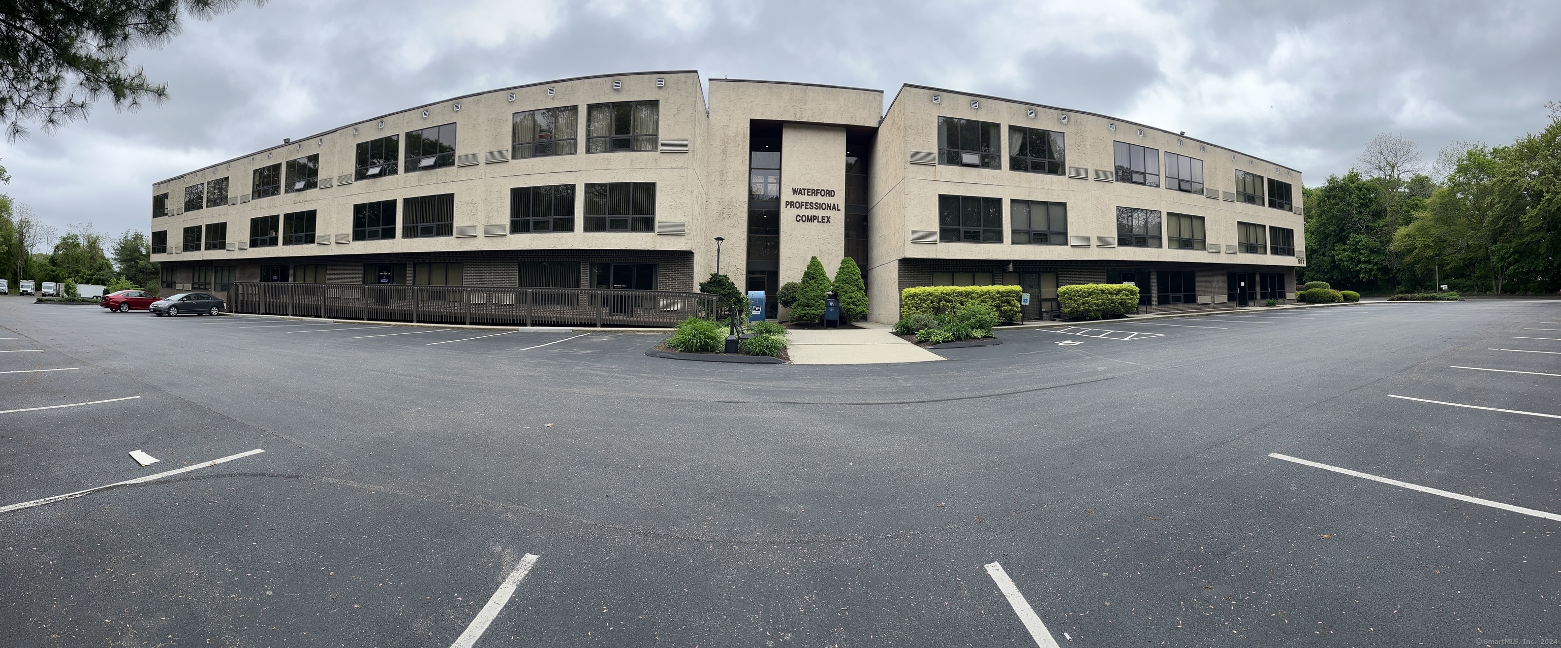 567 Vauxhall Street Extension Waterford CT 06385