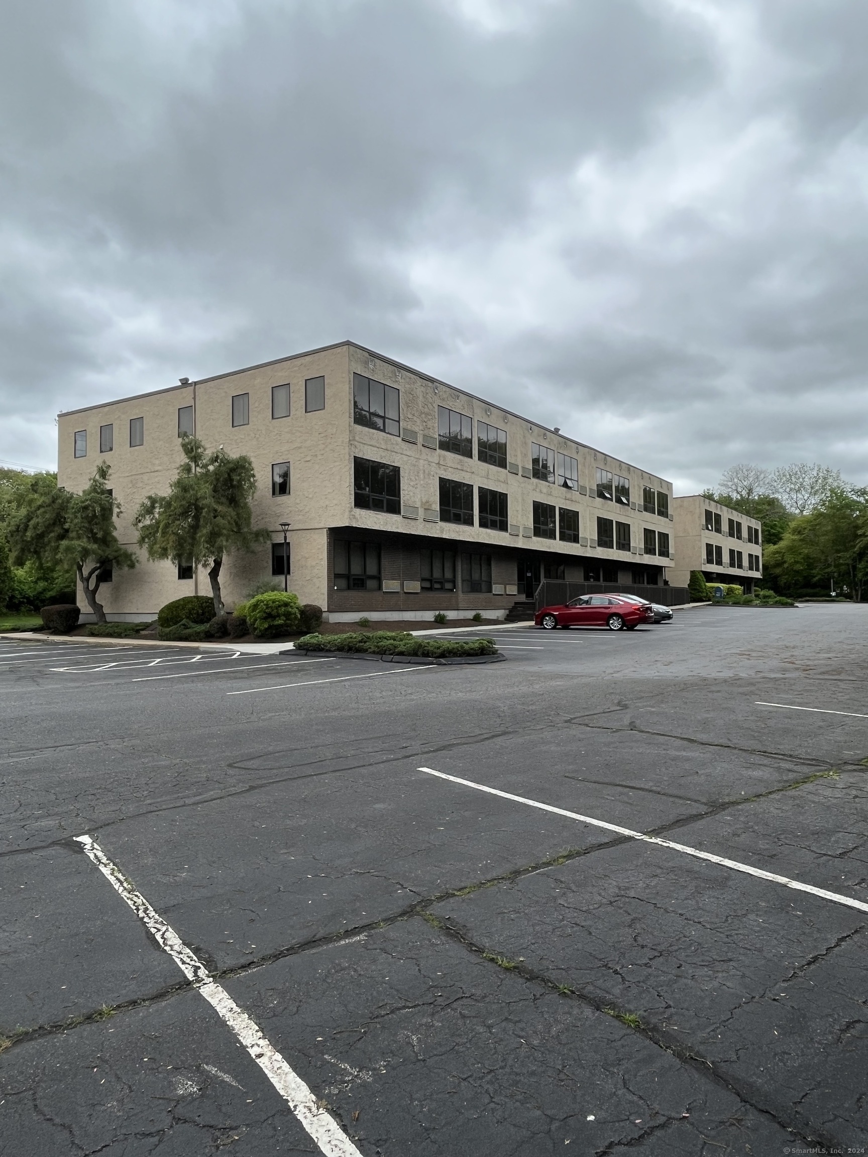 567 Vauxhall Street Extension Waterford CT 06385