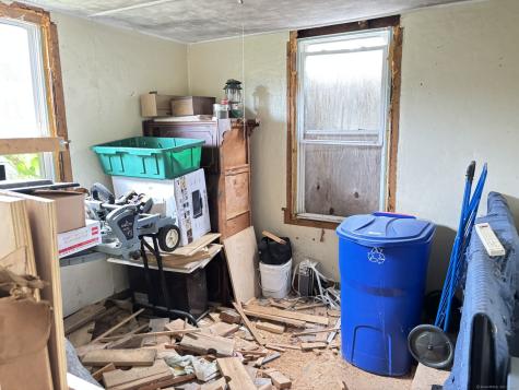 1405 New Haven Road Naugatuck CT 06770