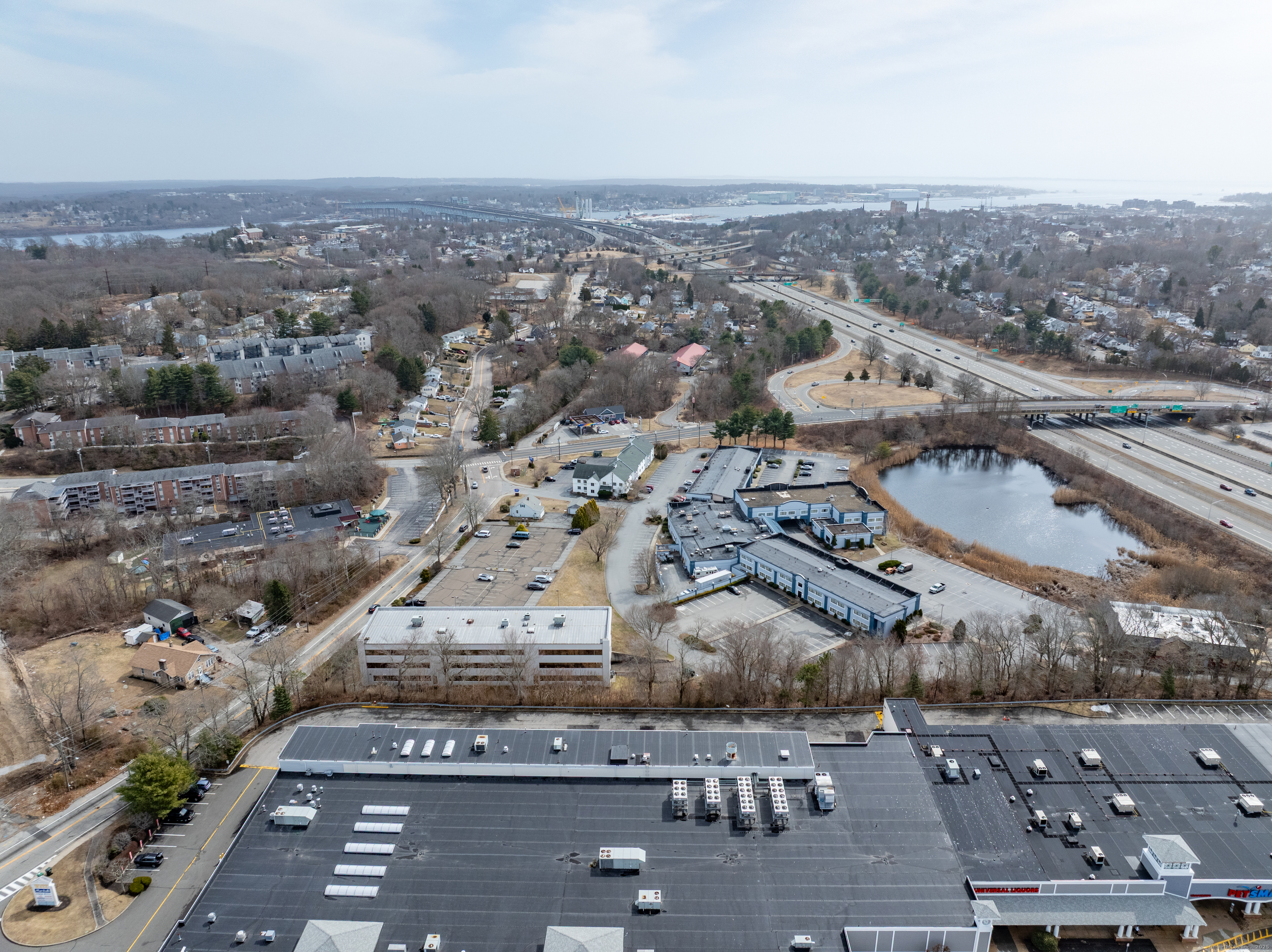 400 Bayonet Street New London CT 06320